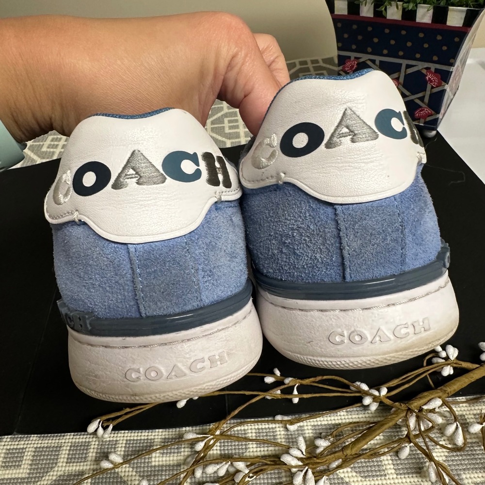 COACH Clip Low Top Embroidered Logo Sneakers Racer Blue Suede Sz 8D MENS US - Picture 6 of 9